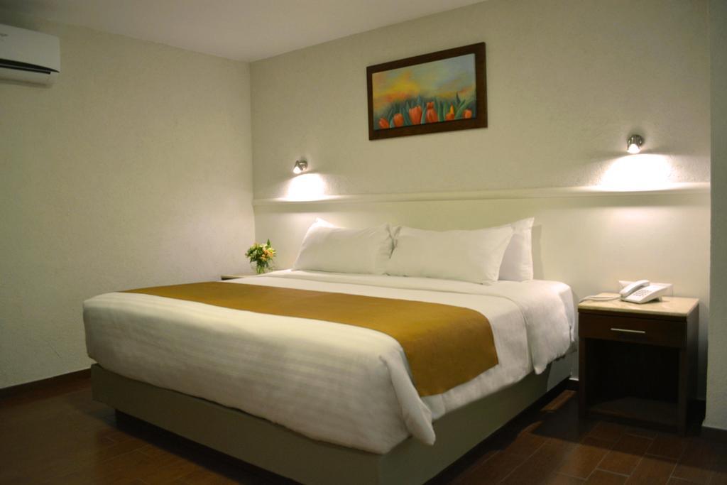 Eco Express Hotel Zamora Zamora de Hidalgo Quarto foto